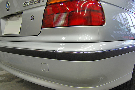 BMW 525i (E39)のバンパー修理が完了