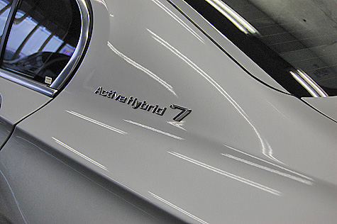 BMW アクティブ･ハイブリッド･7 (F04)のリヤエンブレム