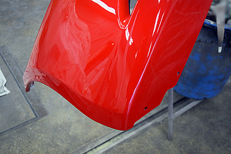 �t�F���[���E�J���t�H���j�A�̃o���p�[���y�C���g