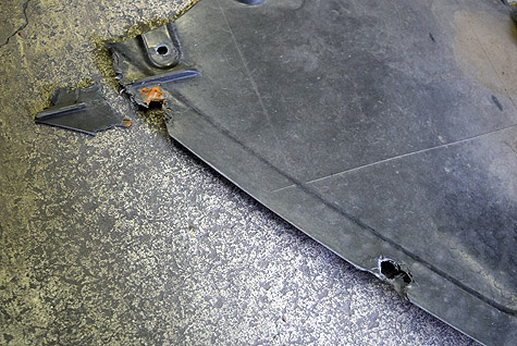 �t�F���[���E�J���t�H���j�A�̃A���_�[�J�o�[�̊���