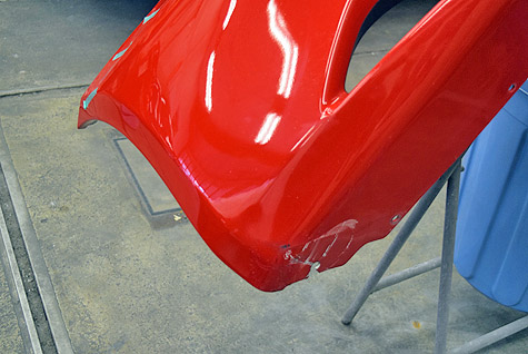 �t�F���[���E�J���t�H���j�A�̃o���p�[�̕ό`���C��