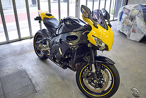 �z���_�CBR1000RR (SC59)���E�O����B�e