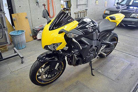 �z���_�CBR1000RR (SC59)�̃A���~�t���[���̏��C��