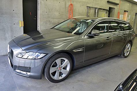 �W���K�[�XF��X�|�[�c�u���C�N