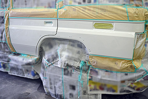 �����N���V�O�̃h�A�ƃ����t�F���_�[���y�C���g