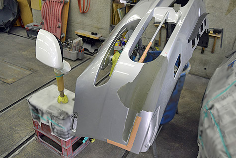 �|���V�F�911��J����S (997)�̃o���p�[�Ƀp�e�t��