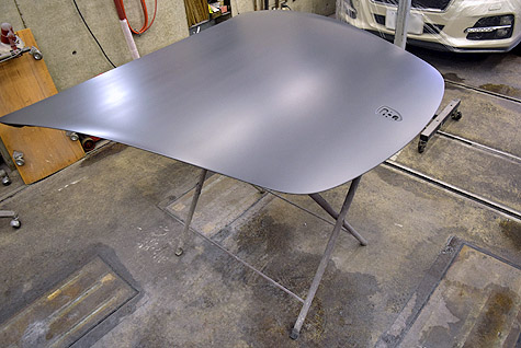 �|���V�F��{�N�X�^�[(981)�̐V�i�{���l�b�g�ɃT�t�F�[�T�[��h��