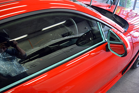 �X�o���BRZ(ZD8)�̃h�A�~���[�K���X�Ȃǂ��}�X�L���O