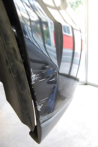 シボレーの板金塗装・修理実績 | トレイルブレイザーの前バンパーの破け